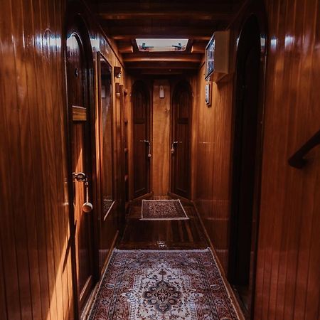 Sicily Sea Charter Hande Capo Galera Ξενοδοχείο Παλέρμο Εξωτερικό φωτογραφία
