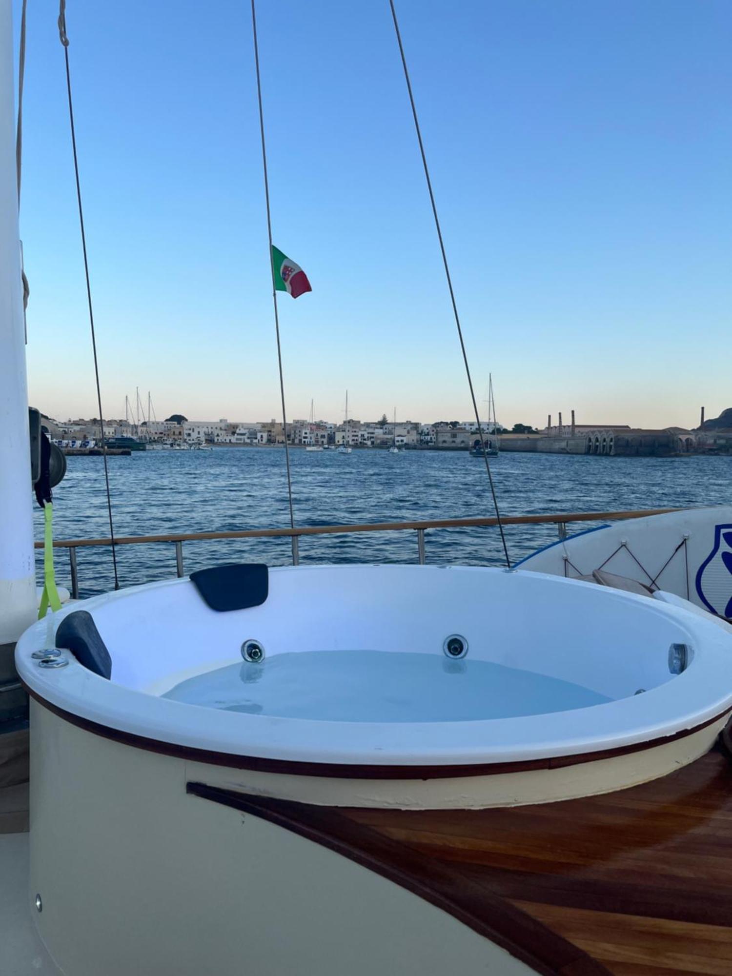 Sicily Sea Charter Hande Capo Galera Ξενοδοχείο Παλέρμο Εξωτερικό φωτογραφία